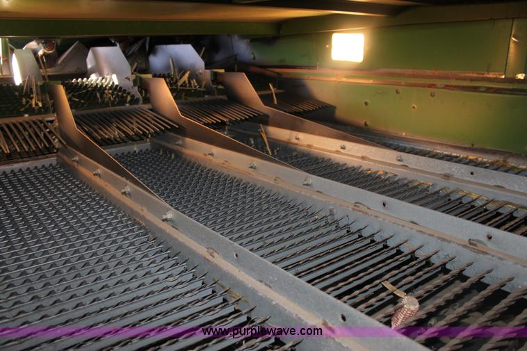 image for item E8452 2010 John Deere 9770 STS combine