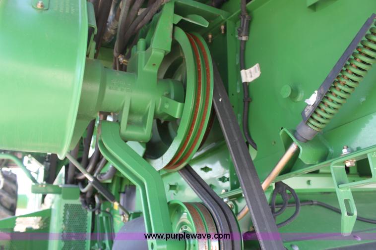 image for item E8452 2010 John Deere 9770 STS combine