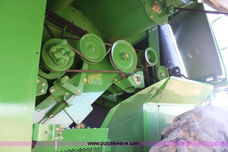 image for item E8452 2010 John Deere 9770 STS combine
