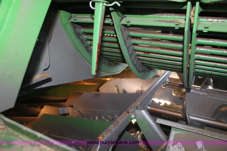 image for item E8452 2010 John Deere 9770 STS combine