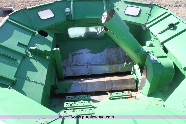 image for item E8452 2010 John Deere 9770 STS combine