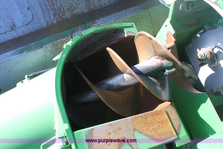 image for item E8452 2010 John Deere 9770 STS combine