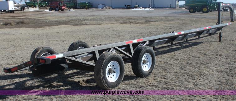 image for item E8453 2005 Maurer Mfg. gooseneck header trailer