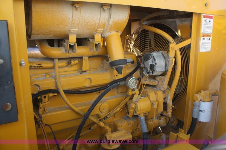 image for item F2573 2006 Walinga 7614D Ultra Vac grain vac on trailer