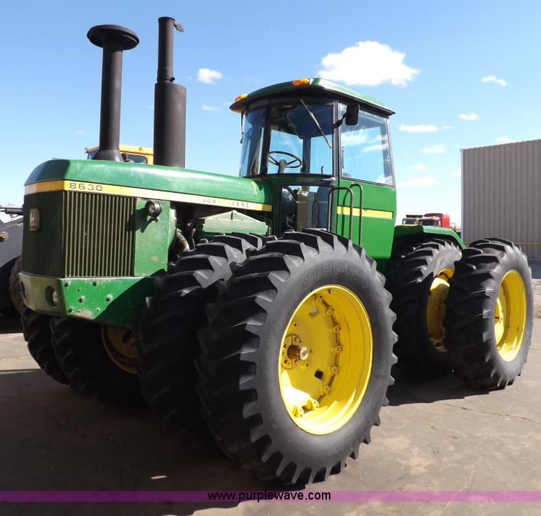 image for item F6425 1976 John Deere 8630 4WD tractor