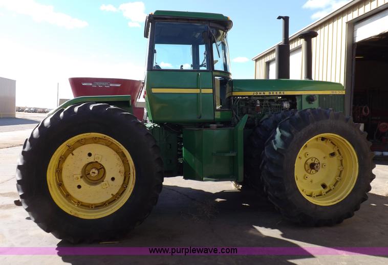 image for item F6425 1976 John Deere 8630 4WD tractor