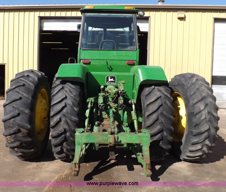 image for item F6425 1976 John Deere 8630 4WD tractor