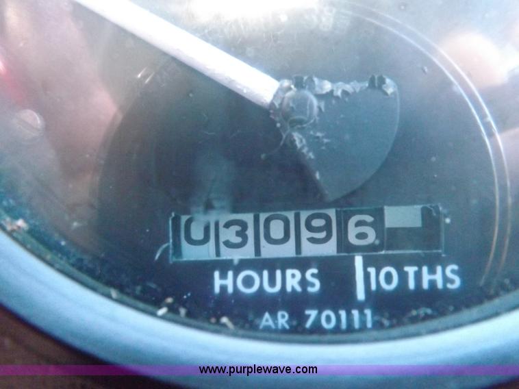 image for item F6425 1976 John Deere 8630 4WD tractor