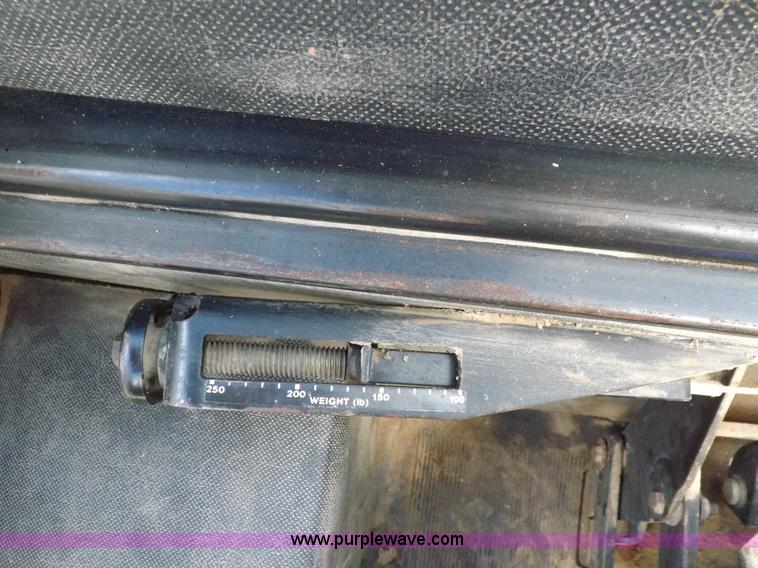 image for item F6425 1976 John Deere 8630 4WD tractor