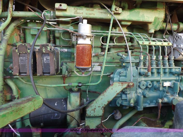 image for item F6425 1976 John Deere 8630 4WD tractor