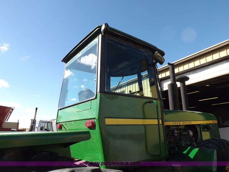 image for item F6425 1976 John Deere 8630 4WD tractor