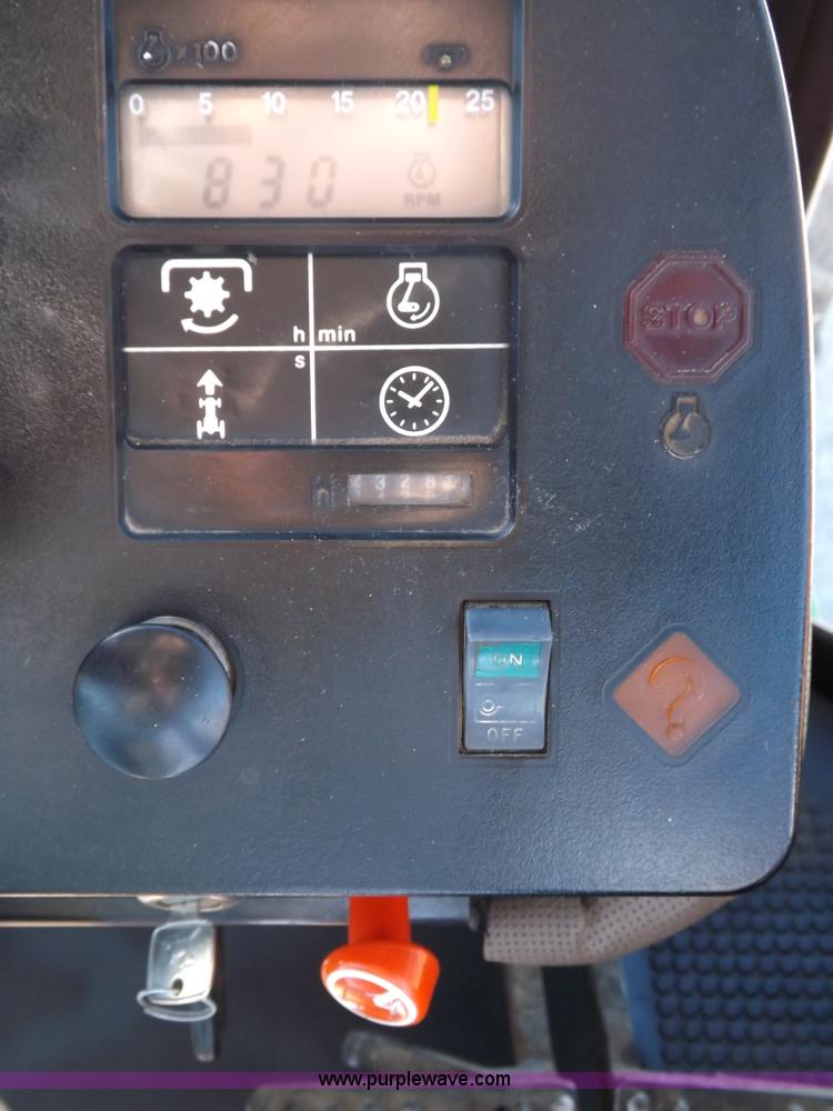 image for item F6427 1988 John Deere 4850 MFWD tractor