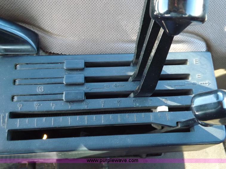 image for item F6427 1988 John Deere 4850 MFWD tractor