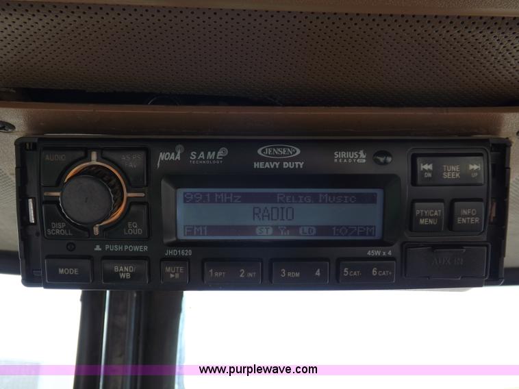 image for item F6427 1988 John Deere 4850 MFWD tractor