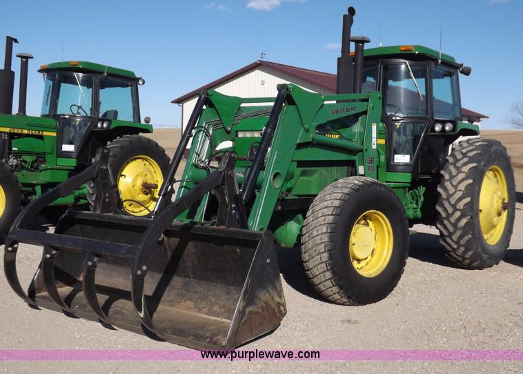 image for item F6428 1988 John Deere 4850 MFWD tractor