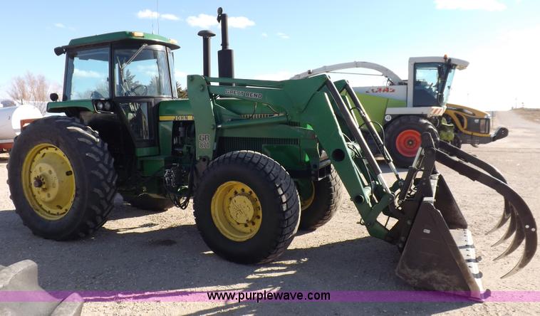 image for item F6428 1988 John Deere 4850 MFWD tractor