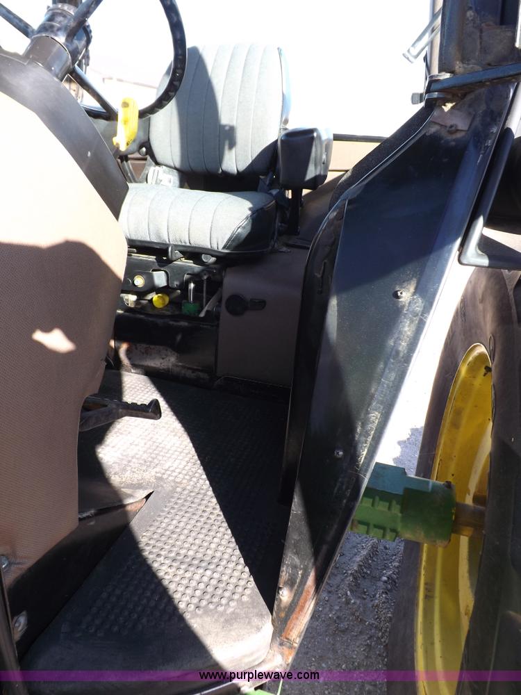 image for item F6428 1988 John Deere 4850 MFWD tractor