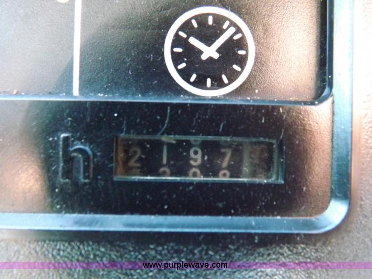 image for item F6428 1988 John Deere 4850 MFWD tractor