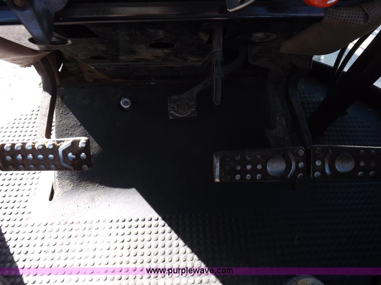 image for item F6428 1988 John Deere 4850 MFWD tractor