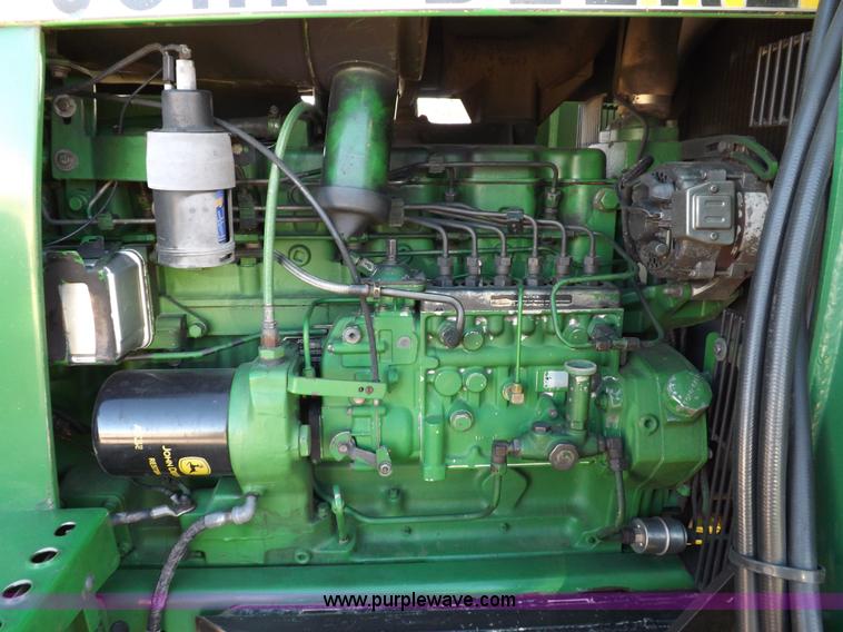 image for item F6428 1988 John Deere 4850 MFWD tractor