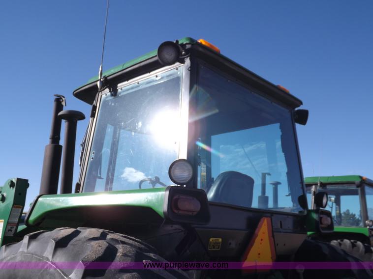 image for item F6428 1988 John Deere 4850 MFWD tractor