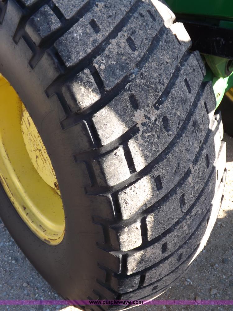 image for item F6428 1988 John Deere 4850 MFWD tractor