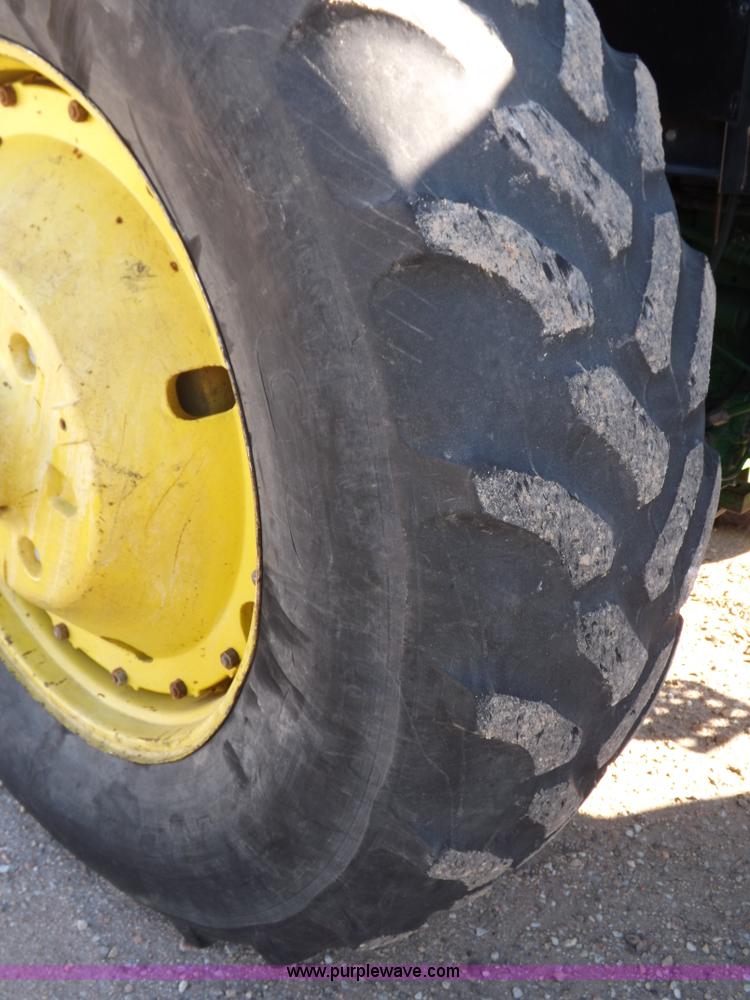 image for item F6428 1988 John Deere 4850 MFWD tractor