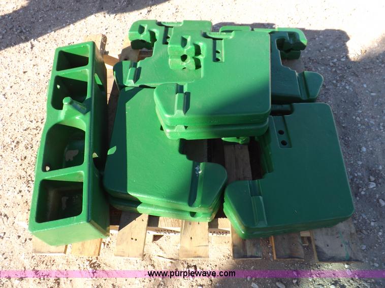 image for item F6428 1988 John Deere 4850 MFWD tractor