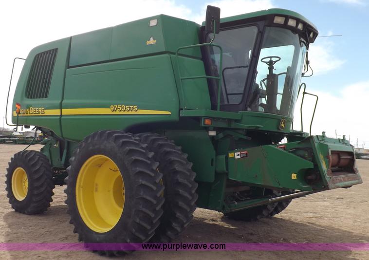 image for item F6429 2002 John Deere 9750 STS combine