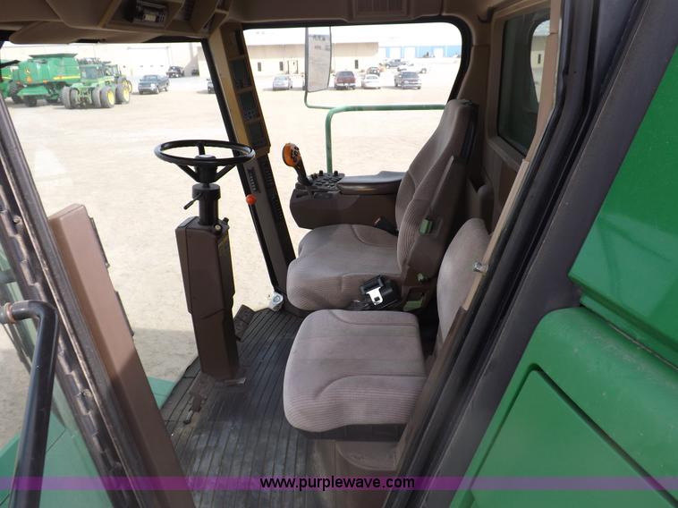image for item F6429 2002 John Deere 9750 STS combine