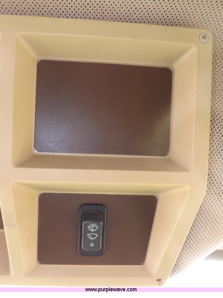 image for item F6429 2002 John Deere 9750 STS combine