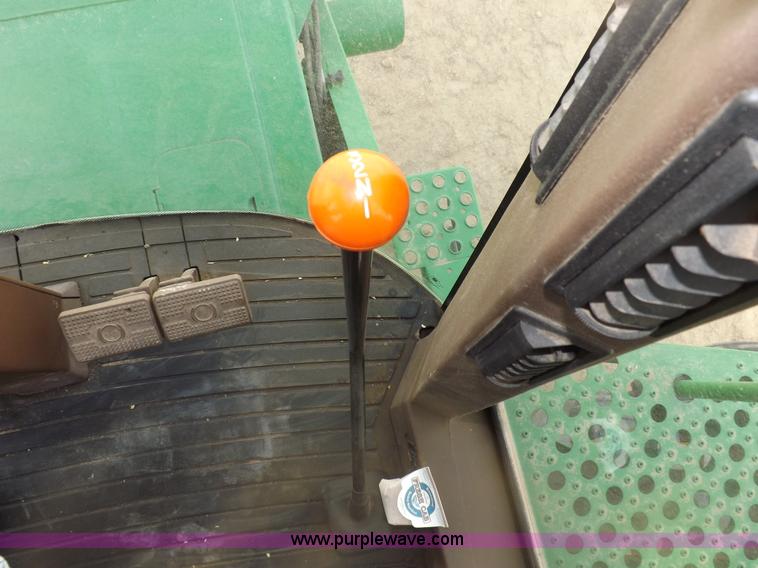 image for item F6429 2002 John Deere 9750 STS combine