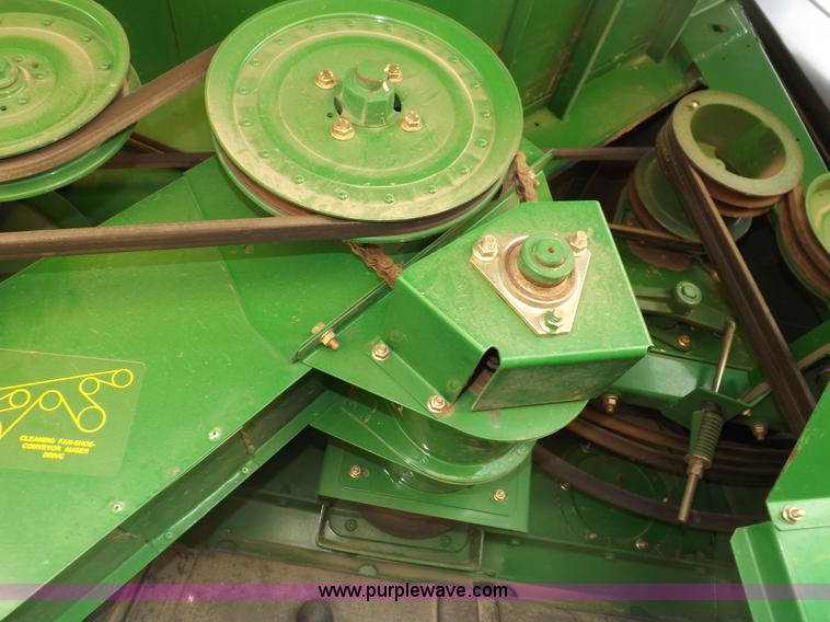 image for item F6429 2002 John Deere 9750 STS combine