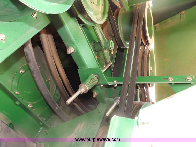 image for item F6429 2002 John Deere 9750 STS combine