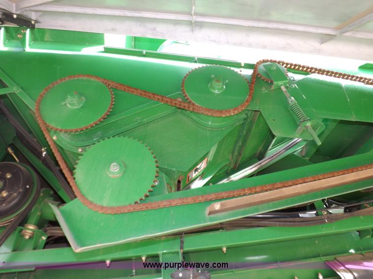 image for item F6429 2002 John Deere 9750 STS combine