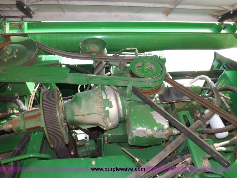 image for item F6429 2002 John Deere 9750 STS combine