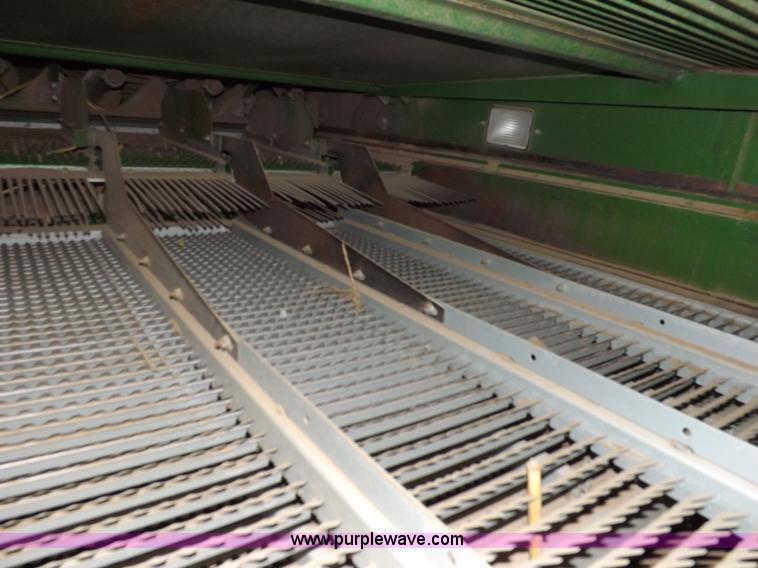 image for item F6429 2002 John Deere 9750 STS combine