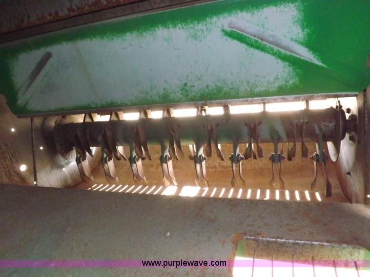 image for item F6429 2002 John Deere 9750 STS combine