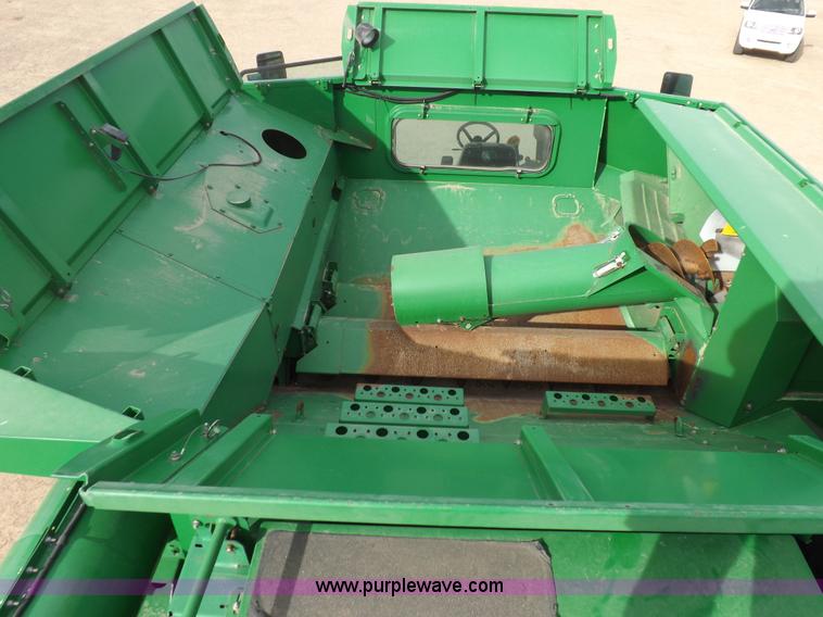 image for item F6429 2002 John Deere 9750 STS combine