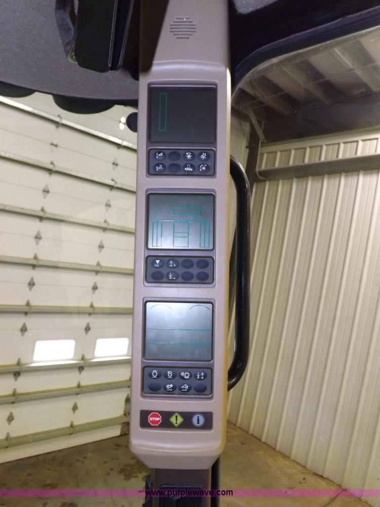 image for item F6435 2010 John Deere 9770 STS combine