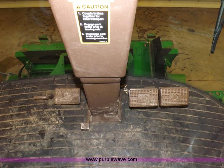 image for item F6435 2010 John Deere 9770 STS combine