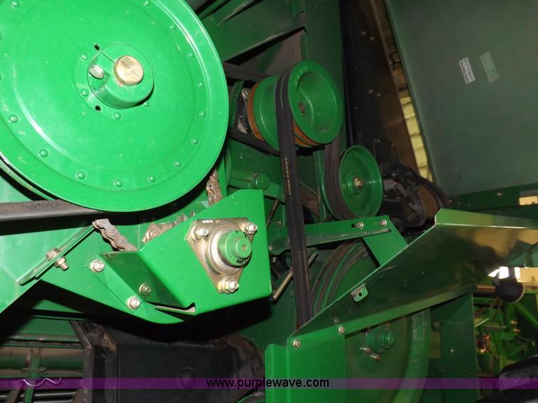 image for item F6435 2010 John Deere 9770 STS combine