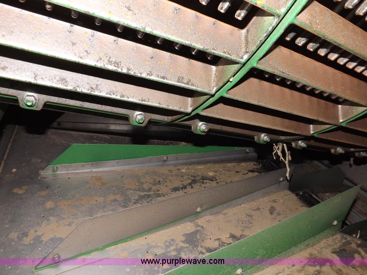 image for item F6435 2010 John Deere 9770 STS combine