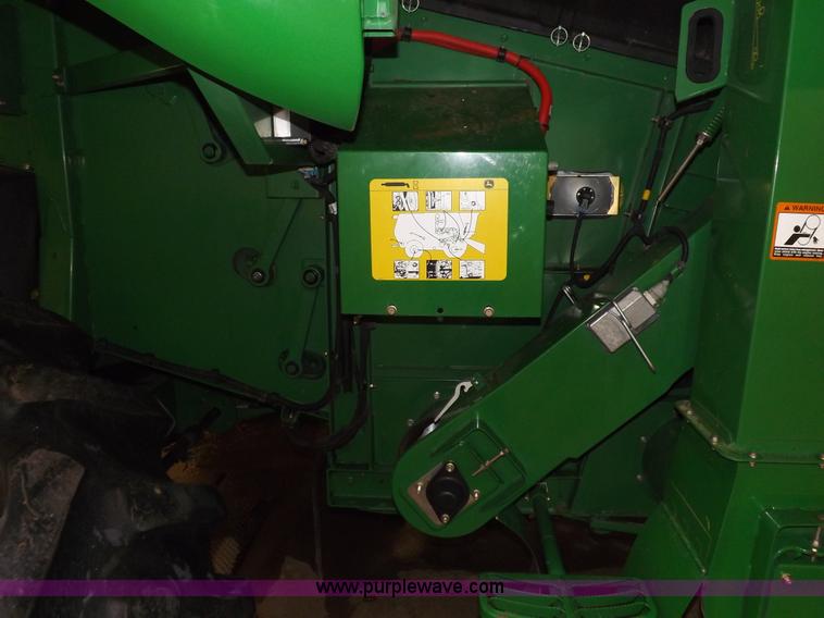image for item F6435 2010 John Deere 9770 STS combine