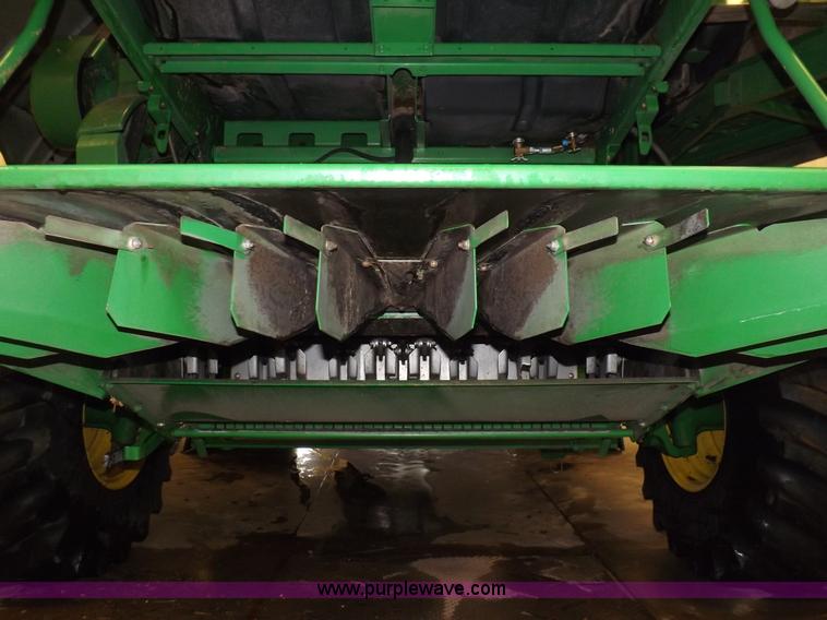 image for item F6435 2010 John Deere 9770 STS combine