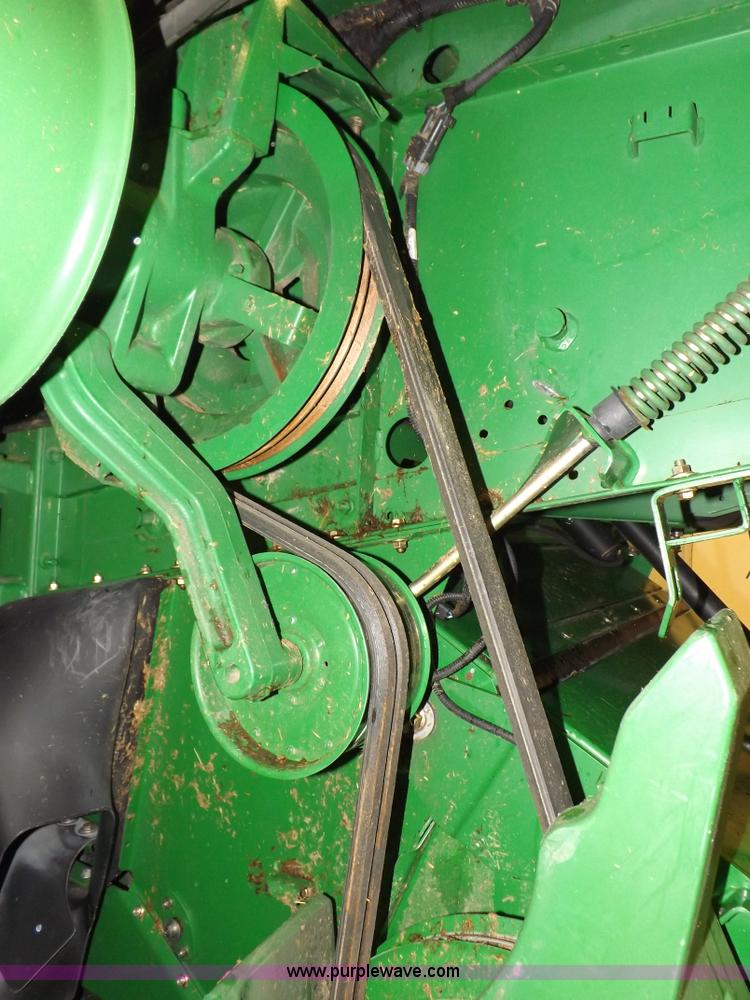 image for item F6435 2010 John Deere 9770 STS combine