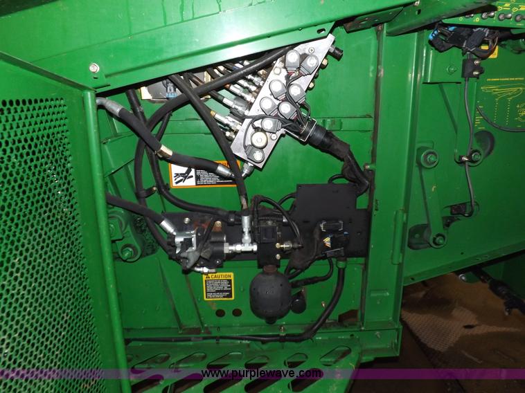 image for item F6435 2010 John Deere 9770 STS combine
