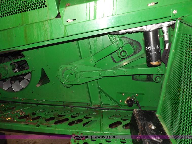 image for item F6435 2010 John Deere 9770 STS combine