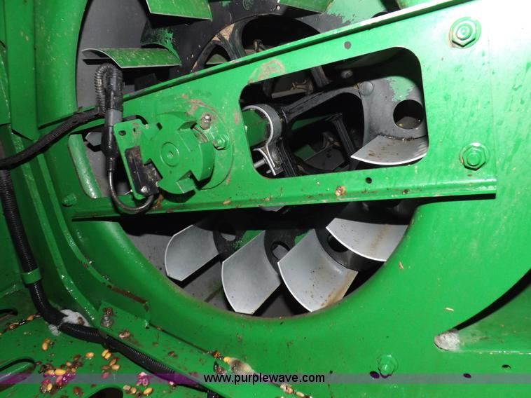 image for item F6435 2010 John Deere 9770 STS combine