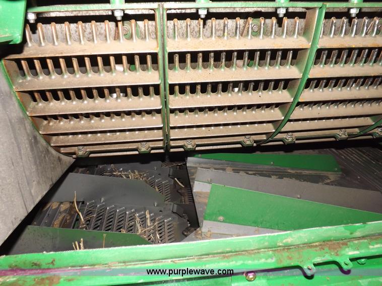 image for item F6435 2010 John Deere 9770 STS combine